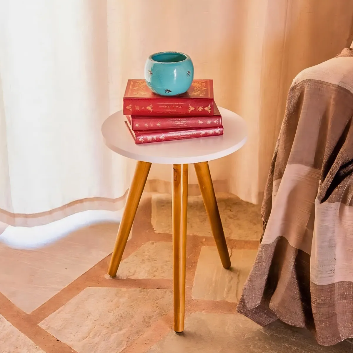 Mesa Lateral Redonda Pequena Decorativa Macramiss Mesinha De Centro Canto Apoio Retro Cabeceira Mudo Tripé Pés Palito Madeira Maciça Mdf Porta Objetos Decoração P/ Sala Quarto Infantil Sofa Cama Casa - Imagem 7